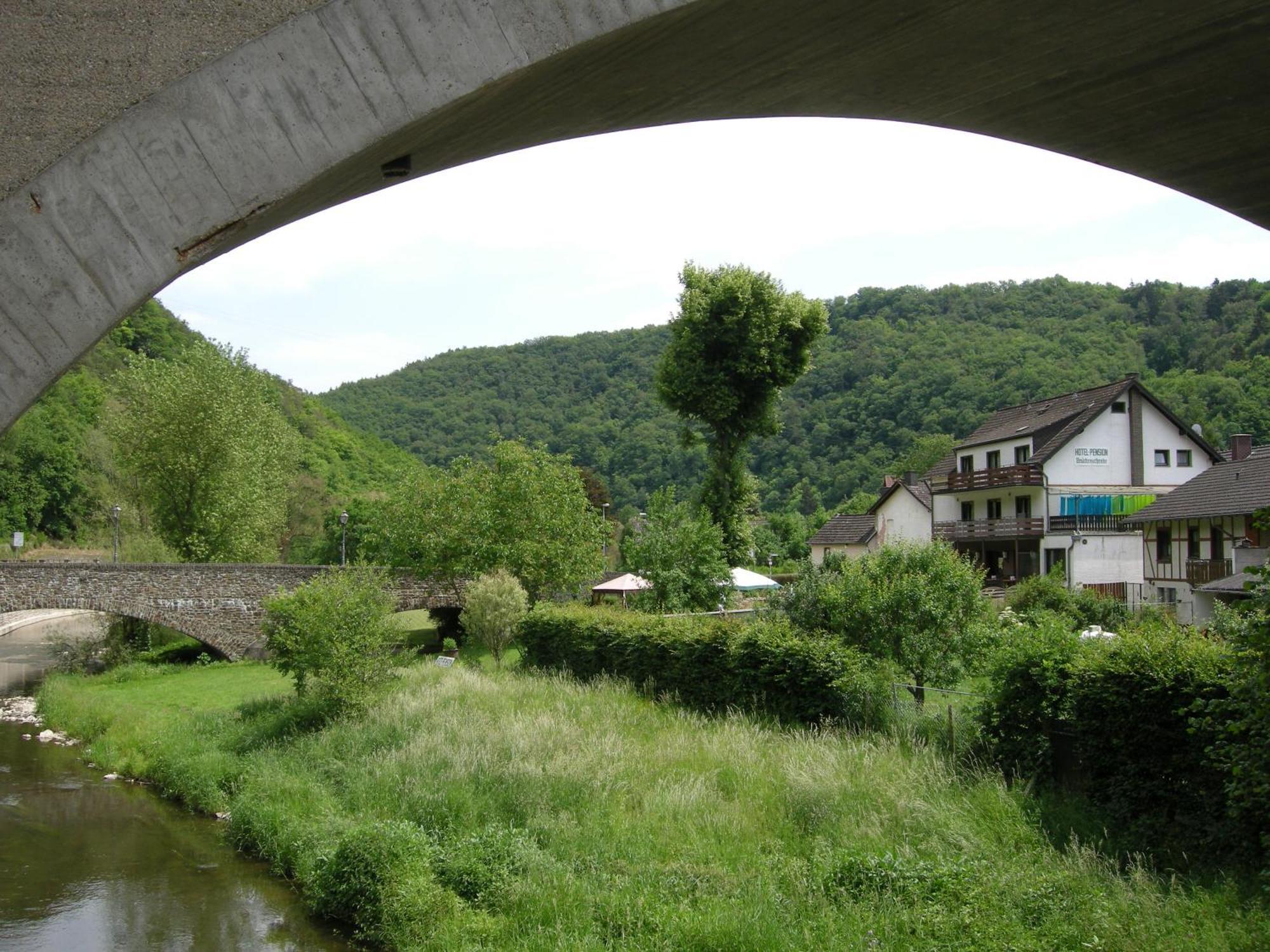 Bed&Breakfast Eifelpension Brueckenschenke Fuchshofen Exterior photo