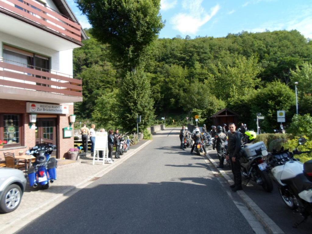 Bed&Breakfast Eifelpension Brueckenschenke Fuchshofen Exterior photo